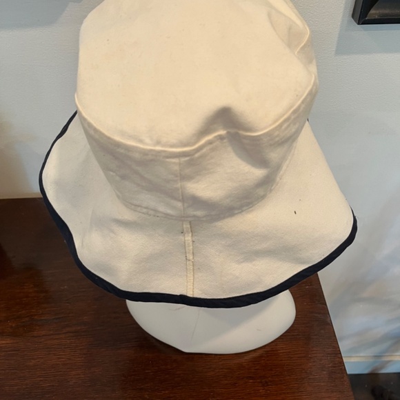 Katie Lord size M/L hat - Picture 4 of 9